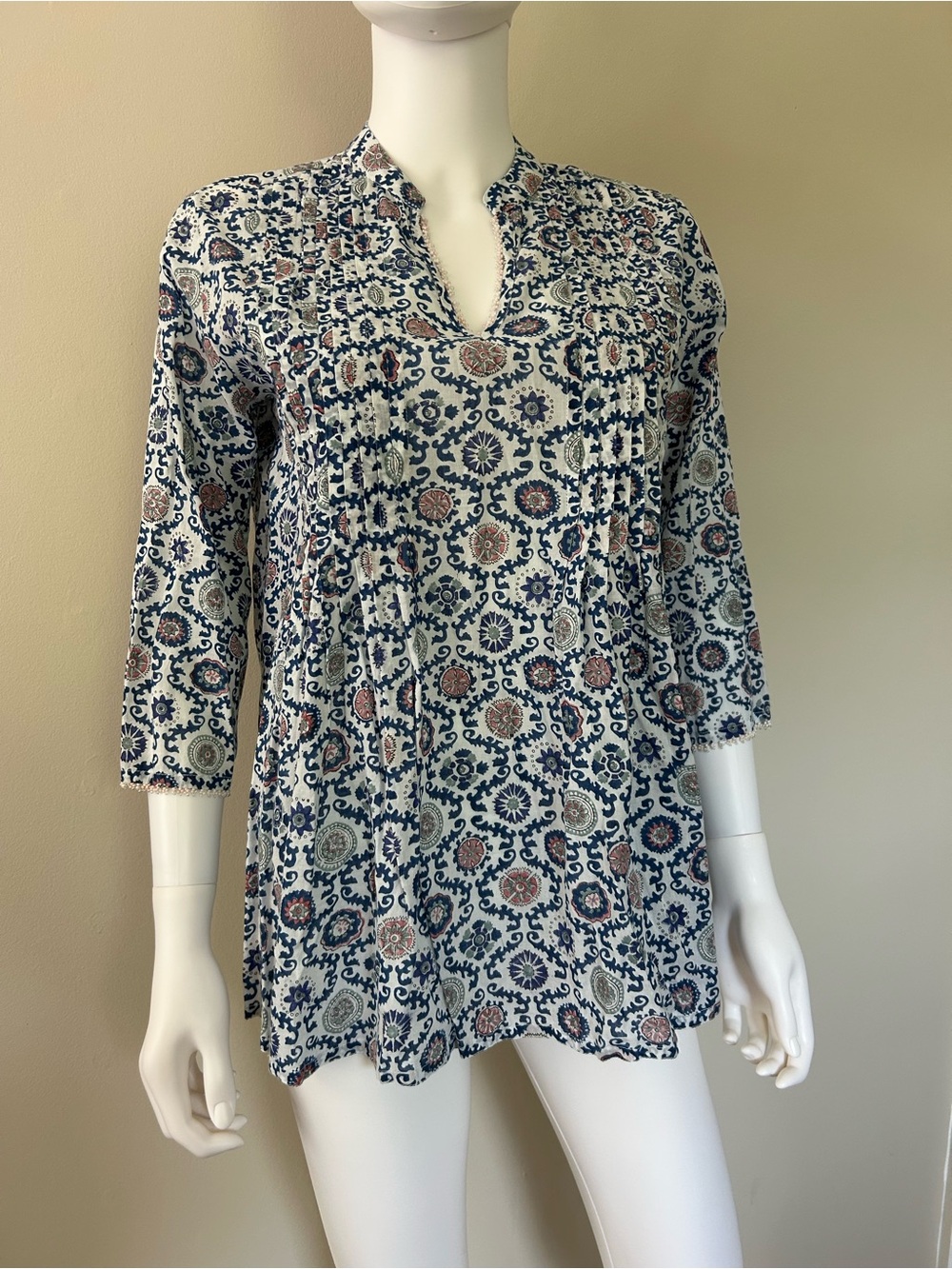 Roberta Roller Rabbit XS Blue Floral Medallion Cotton Tunic Blouse Beaded India